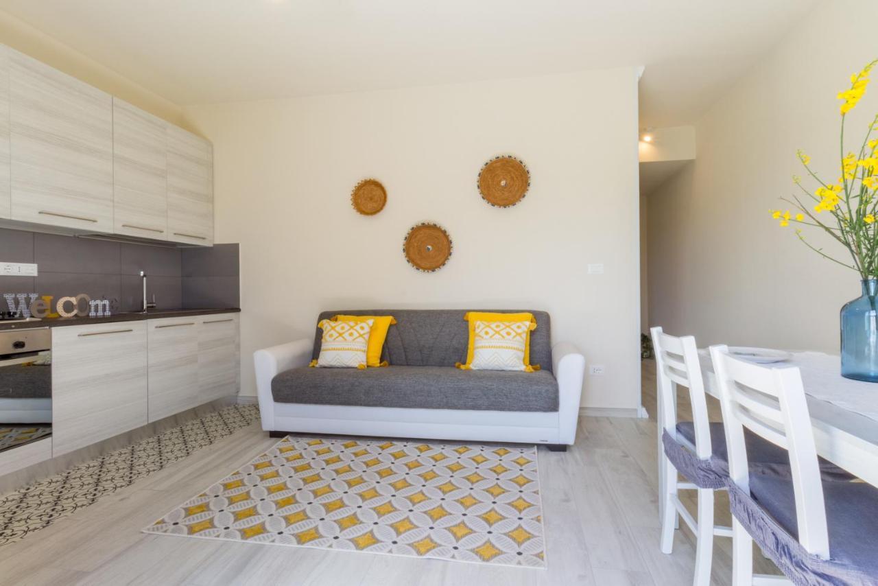 1 - Villa Is Orrosas - Apartments 1 - Sa Crai Apartments Sardinian Experience ล็อตโซไร ภายนอก รูปภาพ